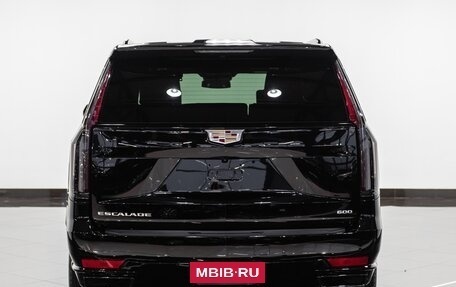 Cadillac Escalade V, 2023 год, 14 890 000 рублей, 5 фотография