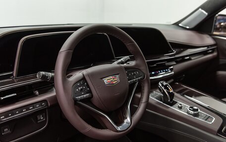 Cadillac Escalade V, 2023 год, 14 890 000 рублей, 12 фотография