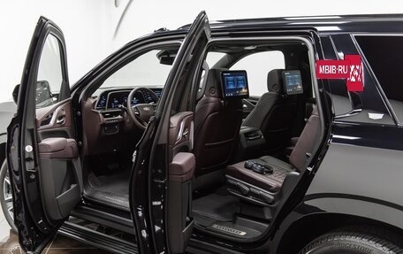 Cadillac Escalade V, 2023 год, 14 890 000 рублей, 11 фотография