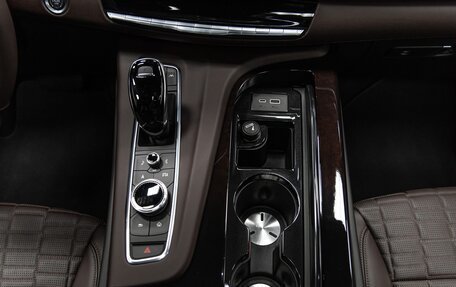 Cadillac Escalade V, 2023 год, 14 890 000 рублей, 25 фотография