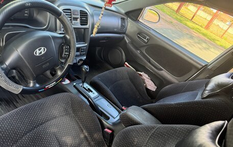 Hyundai Sonata IV рестайлинг, 2005 год, 500 000 рублей, 3 фотография