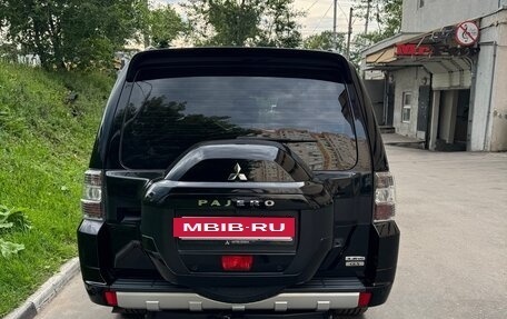Mitsubishi Pajero IV, 2021 год, 4 100 000 рублей, 5 фотография