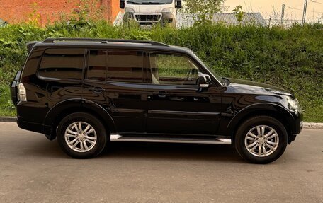 Mitsubishi Pajero IV, 2021 год, 4 100 000 рублей, 9 фотография