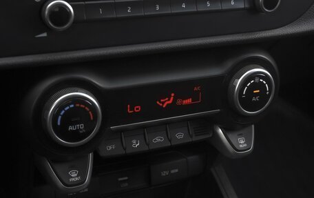 KIA Rio IV, 2021 год, 1 729 000 рублей, 12 фотография