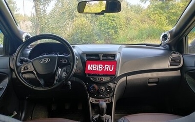 Hyundai Solaris II рестайлинг, 2014 год, 730 000 рублей, 1 фотография