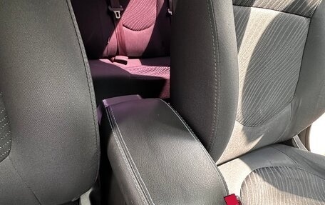 Hyundai Solaris II рестайлинг, 2014 год, 1 250 000 рублей, 9 фотография