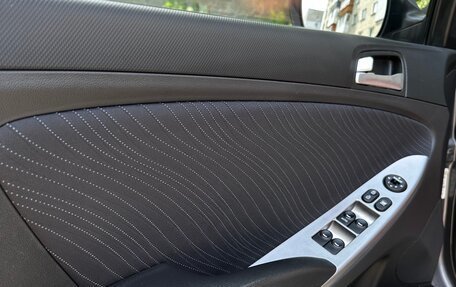 Hyundai Solaris II рестайлинг, 2014 год, 1 250 000 рублей, 15 фотография