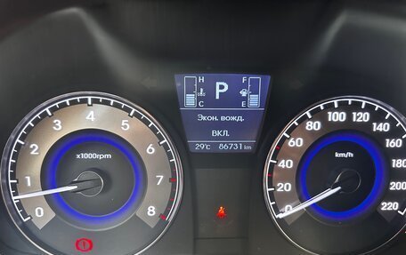 Hyundai Solaris II рестайлинг, 2014 год, 1 250 000 рублей, 17 фотография