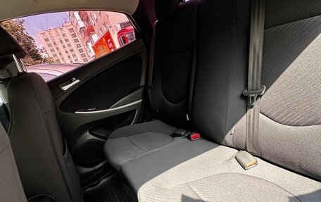 Hyundai Solaris II рестайлинг, 2014 год, 1 250 000 рублей, 16 фотография