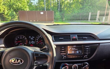 KIA Rio IV, 2018 год, 1 590 000 рублей, 11 фотография