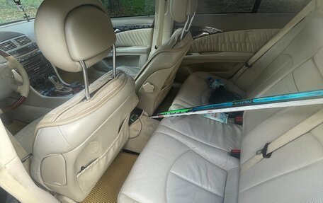 Mercedes-Benz E-Класс, 2003 год, 1 150 000 рублей, 9 фотография