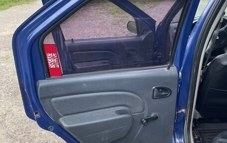 Renault Logan I, 2006 год, 170 000 рублей, 13 фотография