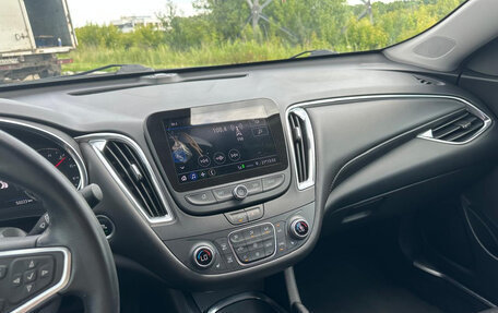 Chevrolet Malibu IX, 2020 год, 2 100 000 рублей, 8 фотография
