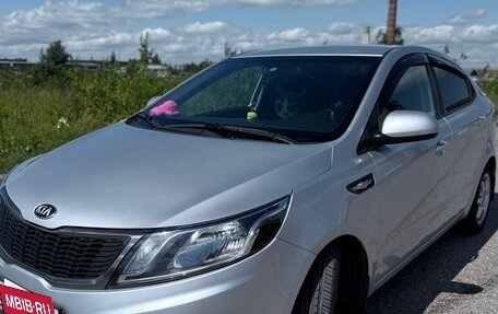 KIA Rio III рестайлинг, 2014 год, 950 000 рублей, 2 фотография