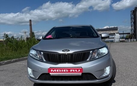 KIA Rio III рестайлинг, 2014 год, 950 000 рублей, 7 фотография