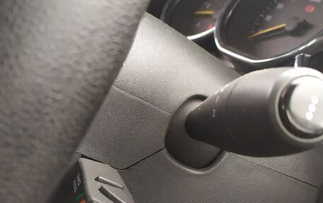Renault Logan II, 2021 год, 695 000 рублей, 13 фотография