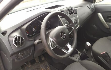 Renault Logan II, 2021 год, 695 000 рублей, 9 фотография