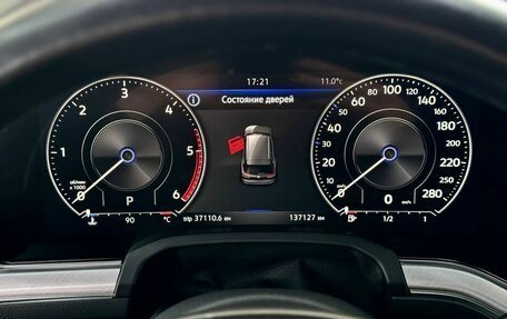 Volkswagen Touareg III, 2018 год, 5 150 000 рублей, 10 фотография