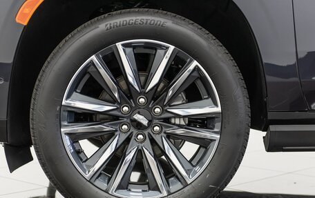 Cadillac Escalade V, 2023 год, 14 790 000 рублей, 18 фотография