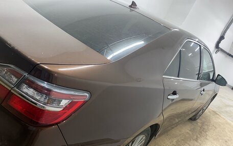 Toyota Camry, 2017 год, 2 335 000 рублей, 4 фотография