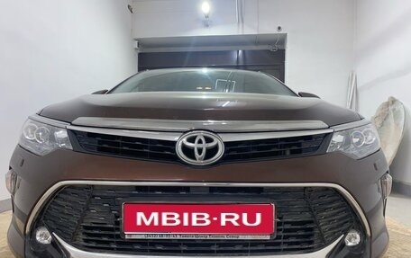 Toyota Camry, 2017 год, 2 335 000 рублей, 1 фотография