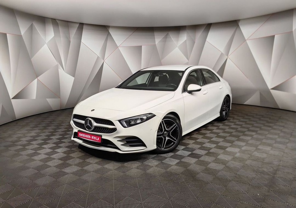 Mercedes-Benz A-Класс, 2021 год, 2 969 000 рублей, 1 фотография