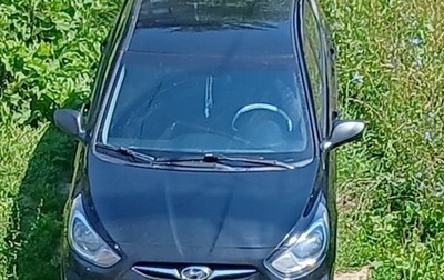 Hyundai Solaris II рестайлинг, 2014 год, 800 000 рублей, 1 фотография