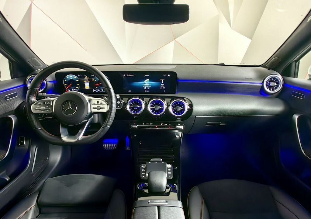 Mercedes-Benz A-Класс, 2021 год, 2 969 000 рублей, 10 фотография