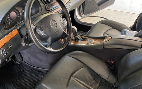 Mercedes-Benz E-Класс, 2005 год, 850 000 рублей, 4 фотография