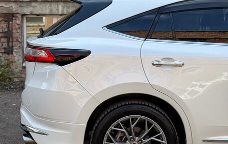 Toyota Harrier, 2019 год, 2 880 000 рублей, 34 фотография