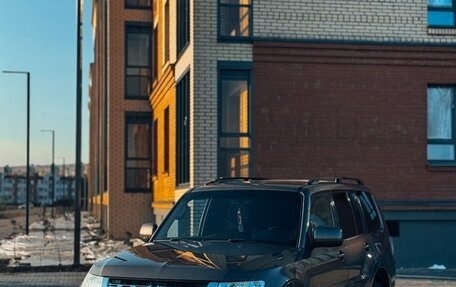 Mitsubishi Pajero IV, 2012 год, 2 699 999 рублей, 2 фотография