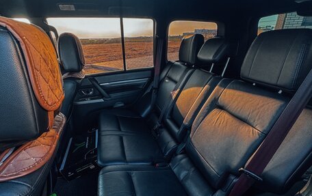Mitsubishi Pajero IV, 2012 год, 2 699 999 рублей, 9 фотография