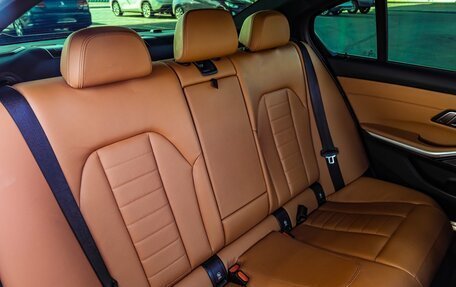 BMW 3 серия, 2020 год, 3 900 000 рублей, 29 фотография