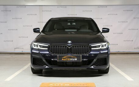 BMW 5 серия, 2020 год, 6 100 000 рублей, 2 фотография