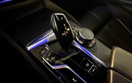 BMW 5 серия, 2020 год, 6 100 000 рублей, 18 фотография