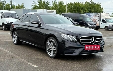 Mercedes-Benz E-Класс, 2018 год, 2 660 000 рублей, 2 фотография