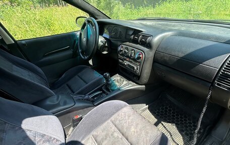 Opel Omega B, 1998 год, 60 000 рублей, 5 фотография