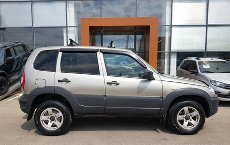 Chevrolet Niva I рестайлинг, 2019 год, 875 000 рублей, 4 фотография