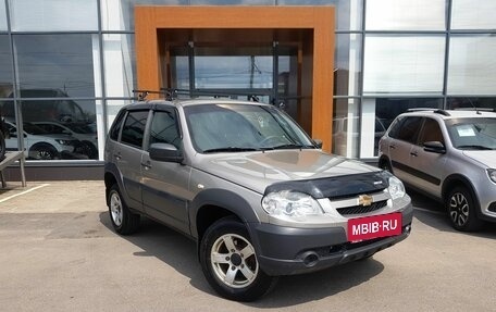 Chevrolet Niva I рестайлинг, 2019 год, 875 000 рублей, 3 фотография