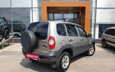 Chevrolet Niva I рестайлинг, 2019 год, 875 000 рублей, 5 фотография