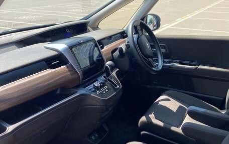 Honda Freed II, 2021 год, 2 200 000 рублей, 5 фотография