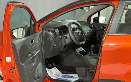 Renault Kaptur I рестайлинг, 2016 год, 1 600 000 рублей, 13 фотография