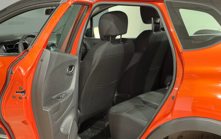 Renault Kaptur I рестайлинг, 2016 год, 1 600 000 рублей, 20 фотография