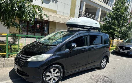 Honda Freed I, 2009 год, 1 150 000 рублей, 3 фотография