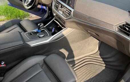 BMW 3 серия, 2020 год, 3 300 000 рублей, 8 фотография