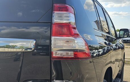 Toyota Land Cruiser Prado 150 рестайлинг 2, 2016 год, 3 850 000 рублей, 13 фотография