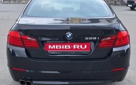 BMW 5 серия, 2012 год, 1 650 000 рублей, 8 фотография
