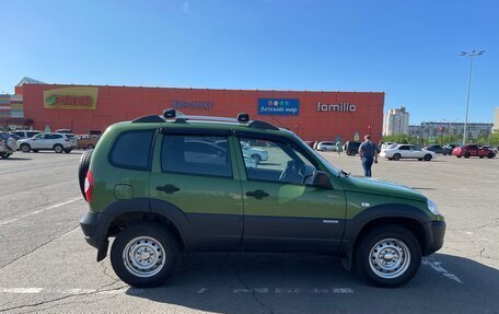 Chevrolet Niva I рестайлинг, 2016 год, 740 000 рублей, 4 фотография