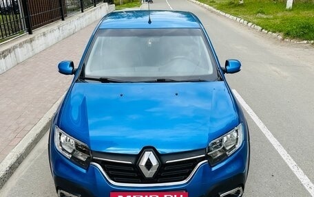 Renault Logan II, 2018 год, 875 000 рублей, 2 фотография