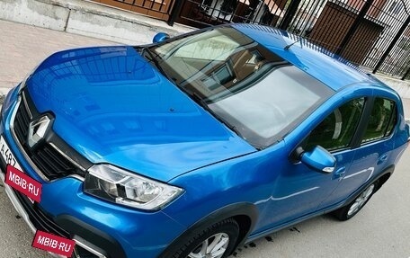 Renault Logan II, 2018 год, 875 000 рублей, 4 фотография